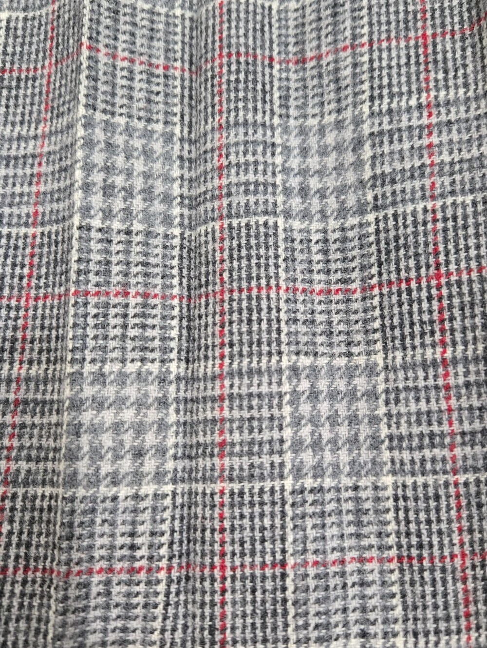 Vintage Pendleton 100% Virgin Wool Pleated Skirt Women's Size 12 Gray Red Plaid - Picture 2 of 8